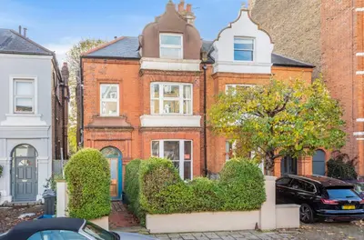 Wellesley Road, London