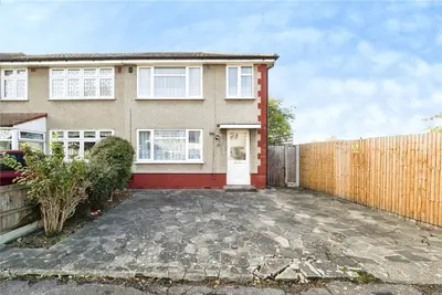 Maybank Avenue, Hornchurch, RM12
