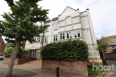 Ealing Green, W5