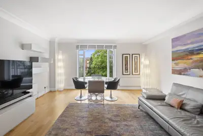 Sandalwood Mansions, Kensington Green, W8 5UR