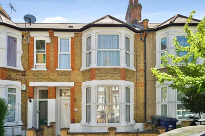 Glebe Road, London, N3