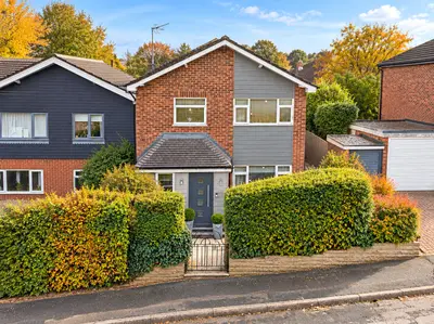 Quarry Hill, Godalming, GU7