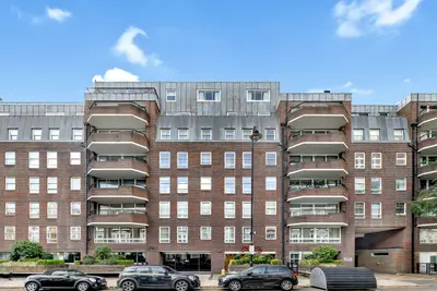 Cheyne Walk, London, SW3