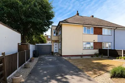 Weyburn Drive, Ramsgate, Kent, CT12