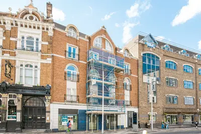 Falcon Road, London, SW11