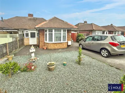 Zoons Road, Hucclecote, GL3