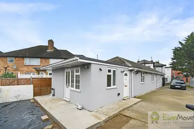 Sutton Lane, Hounslow, TW3
