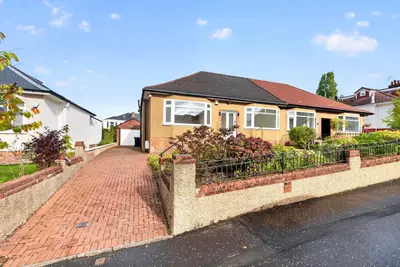 Lothian Drive, Clarkston, G76