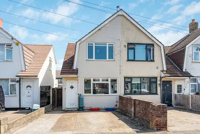 East Road, Bedfont, TW14