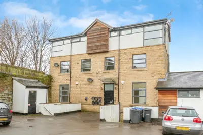 Dockfield Terrace, Shipley
