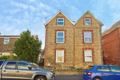 Clarence Road, East Cowes, PO32