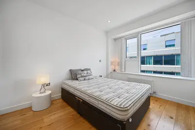 Lampton Road, Hounslow Central, TW3