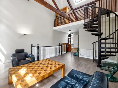 Independent Place, London, E8