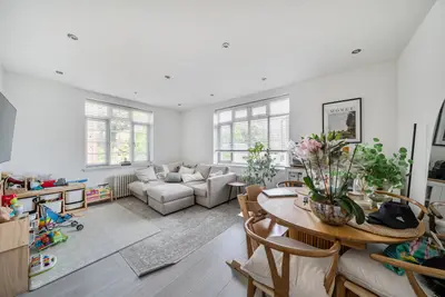 Greville Place, London, NW6