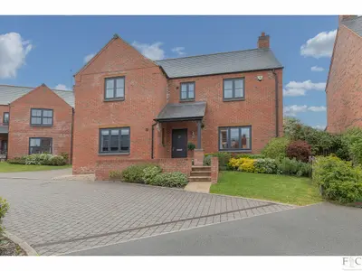 Paddock Way, Great Glen, LE8