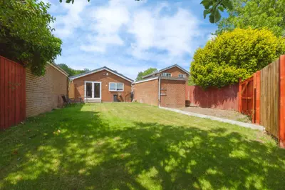 Canterbury Grove, Darlington, DL1