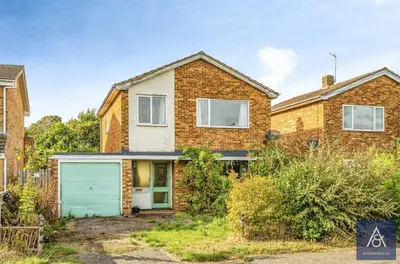 Peveril Road, Greatworth, OX17
