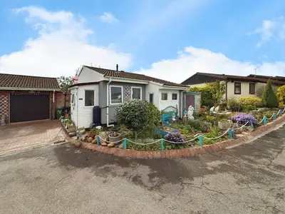 Dove Way, Exeter, EX2