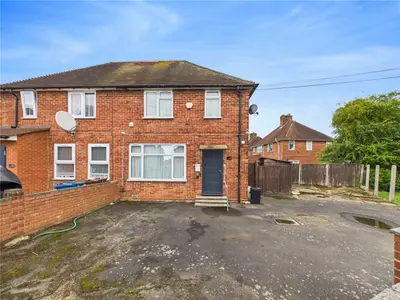Hinkler Road, Kenton, HA3