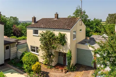 Abbey Way, Ravenstone, MK46