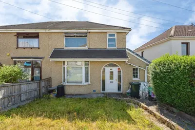 Pentyla Road, Swansea, SA2