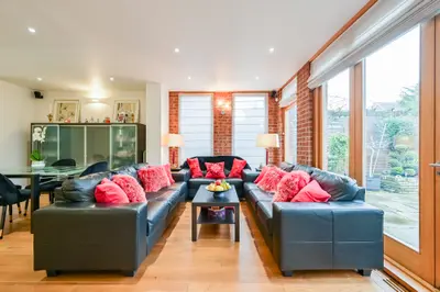 8 Osborne Road, London