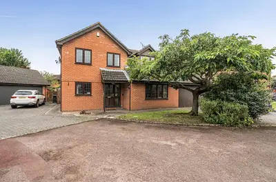 Red House Close, Lower Earley, RG6
