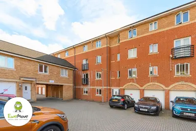 Saltash Road, Swindon, SN2