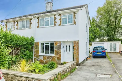 Taliesin Close, Pencoed, CF35