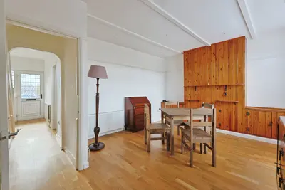 Park Drive, London, W3
