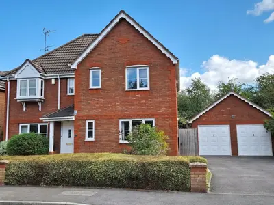 Blackberry Drive, Frampton Cotterell, BS36