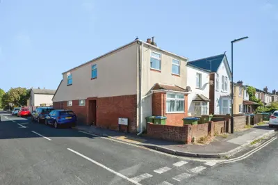 Ivy Road, Southampton, SO17
