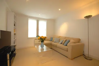 2 Maud Chadburn Place, Clapham South, London, SW4 9DY
