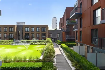 Whiting Way, Rotherhithe, SE16