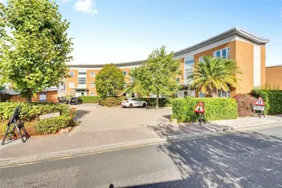 Grimsby Grove, London, E16