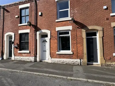 Cecil Street, Stalybridge, SK15
