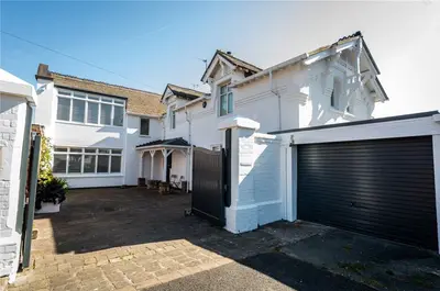 Burbo Bank Road, Liverpool, L23