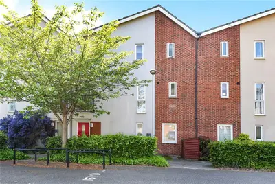 Vulcan Drive, Bracknell, RG12