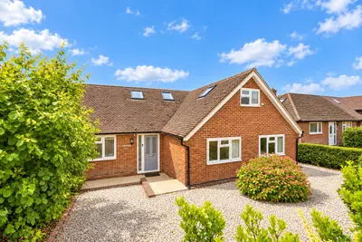 Churchfield, Harpenden, AL5