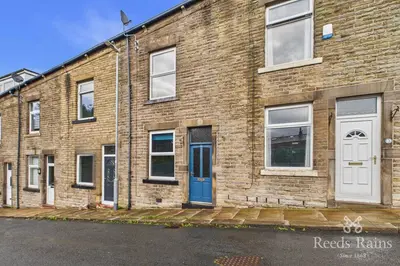 Greave Street, Todmorden, OL14