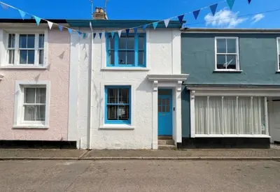 Trefusis Road, Flushing, TR11