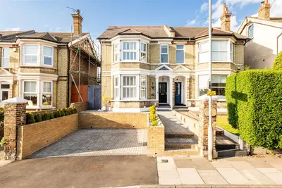 Old Road West, Gravesend DA11 0LJ