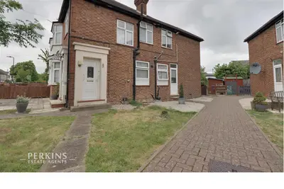 Wordsworth Avenue, Greenford, UB6