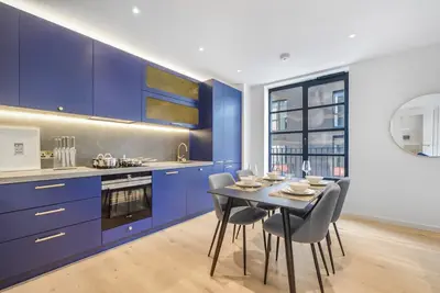 Orchard Place, Goodluck Hope, E14