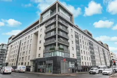 Wallace Street, G5