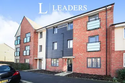 Vauxhall Way, Dunstable, LU6
