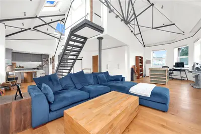 Goswell Road, Clerkenwell, EC1V