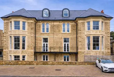 Bay Court, 2-6 Bay Road, Clevedon, Somerset, BS21 7BT