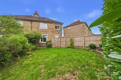 Hall Cross Road, Lowerhouses, Huddersfield, West Yorkshire, HD5