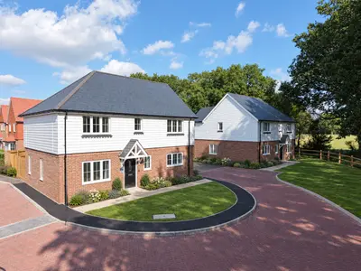 Burstow Grove, Off Haroldslea Drive, RH6